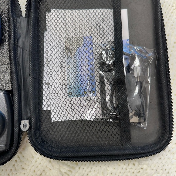 Drone w/ 4K HD Dual Camera, RC Quadcopter w/2 Modular 1800mAh 🔋 for 30 Min Life - Picture 2 of 5